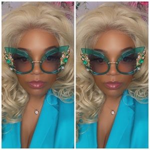 2 pair Green Designer  rhinestones gem embellished gold accents classes
